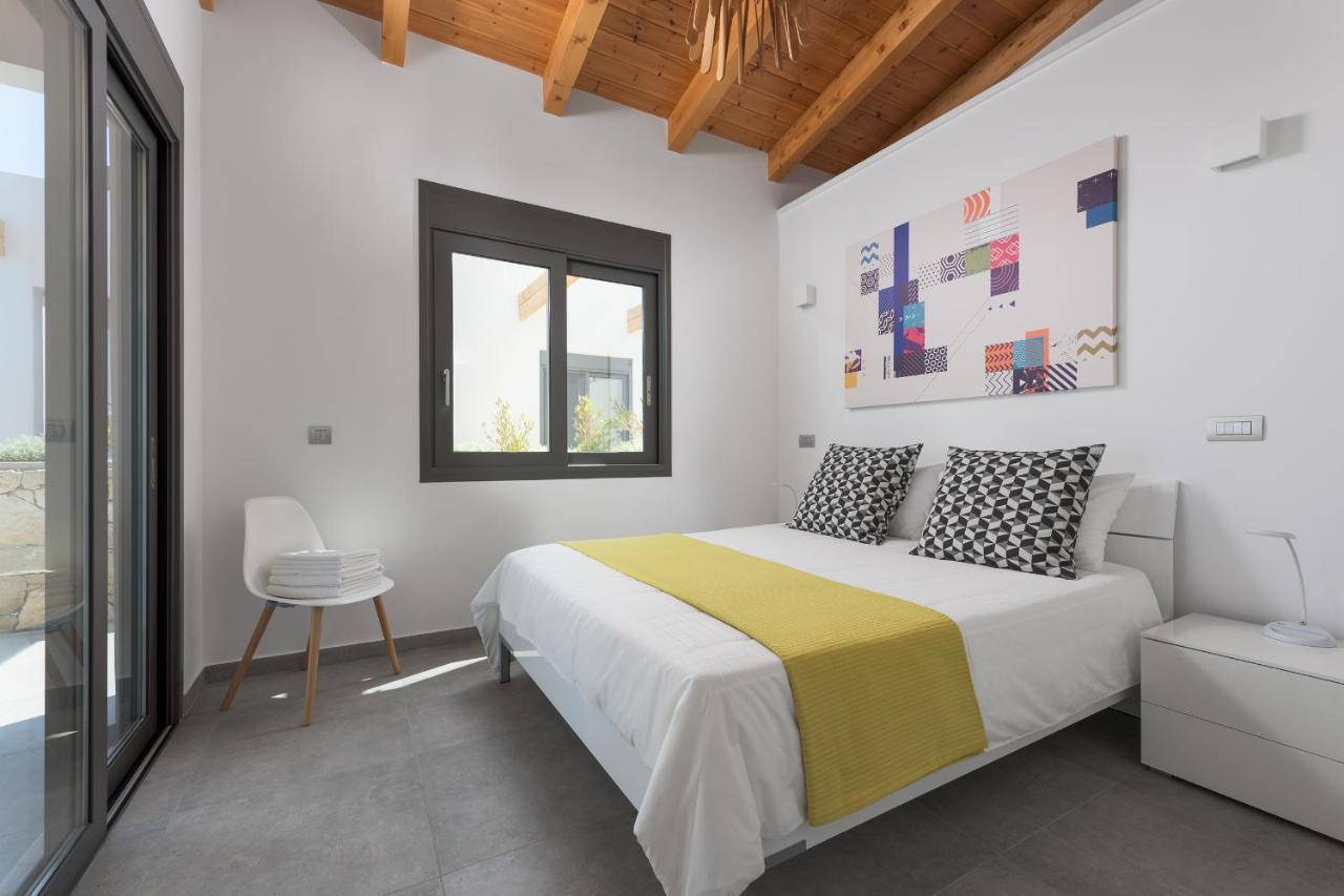 Kathisma Bay Villas - Luxury Villas - Villa Helios Kalamítsi Екстериор снимка
