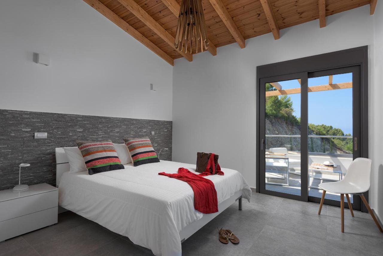 Kathisma Bay Villas - Luxury Villas - Villa Helios Kalamítsi Екстериор снимка